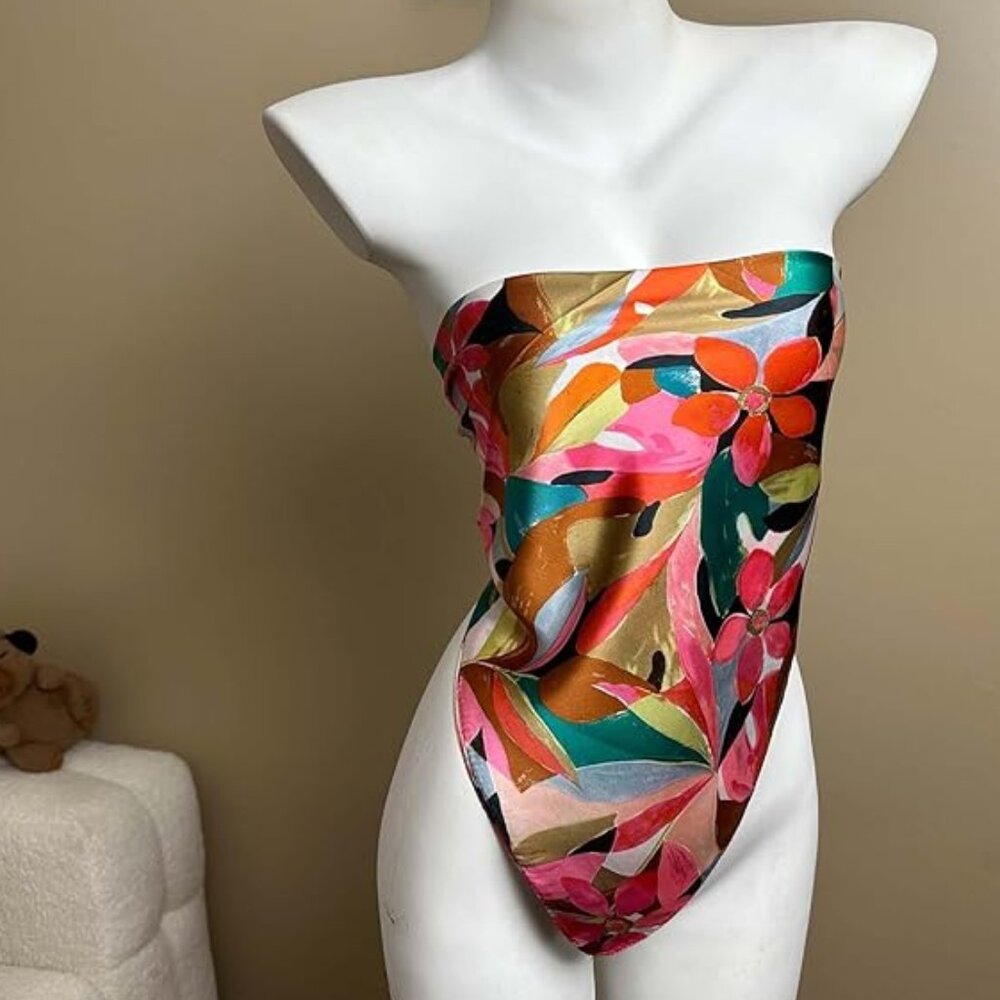 Floral Square Scarf 27.5x27.5 Inch